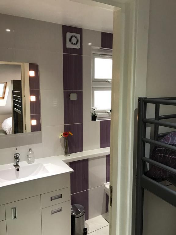 Devon House Hotel Лондон Екстериор снимка